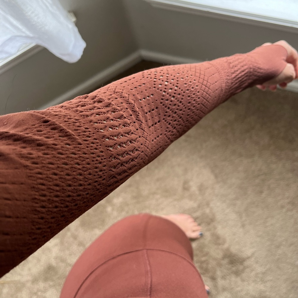 Brielle Macrame Set Fabletics - Picture 7 of 8